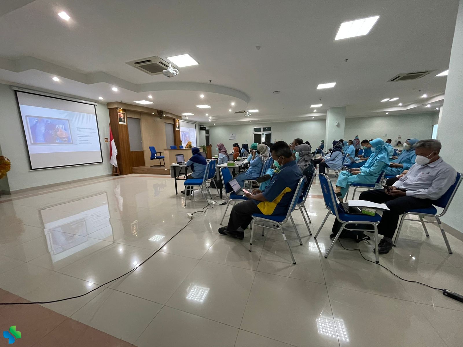 “BIMBINGAN TEKNIS PENYUSUNAN SASARAN KINERJA PEGAWAI (SKP)”